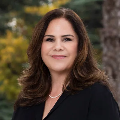 Portrait of Lisa Calderon