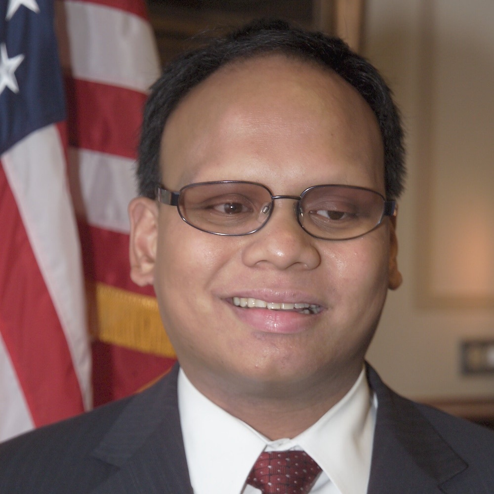 Portrait of Ollie Cantos